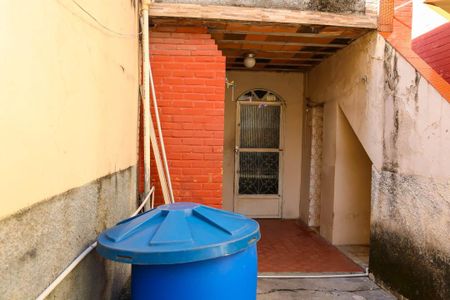 Casa à venda com 70m², 1 quarto e 1 vaga Casa à venda com 70m², 1 quarto e 1 vagaChurrasqueira