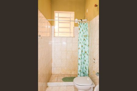 Casa à venda com 70m², 1 quarto e 1 vaga Casa à venda com 70m², 1 quarto e 1 vagaBanheiro