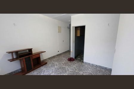 Sala de apartamento para alugar com 2 quartos, 41m² em Cordovil, Rio de Janeiro