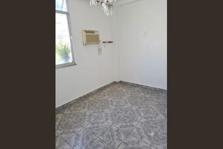 Sala de apartamento para alugar com 2 quartos, 41m² em Cordovil, Rio de Janeiro