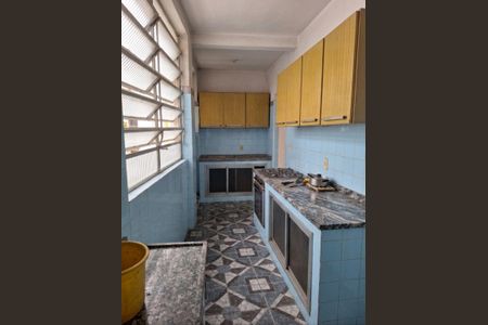 Cozinha de apartamento para alugar com 2 quartos, 41m² em Cordovil, Rio de Janeiro