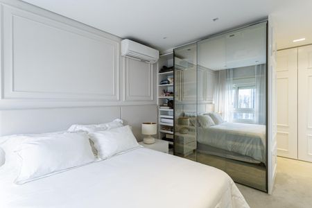 Apartamento à venda com 157m², 2 quartos e 3 vagas Apartamento à venda com 157m², 2 quartos e 3 vagasSuíte 2