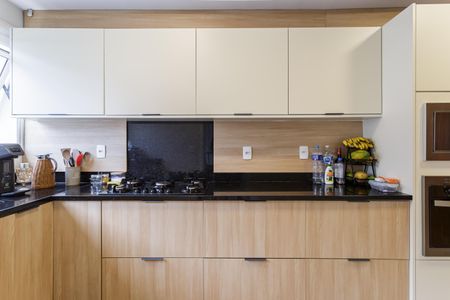 Apartamento à venda com 157m², 2 quartos e 3 vagas Apartamento à venda com 157m², 2 quartos e 3 vagasCozinha