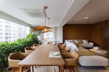 Apartamento à venda com 157m², 2 quartos e 3 vagas Apartamento à venda com 157m², 2 quartos e 3 vagasSala