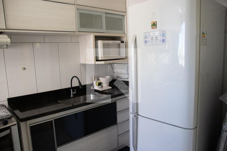 Apartamento à venda com 78m², 3 quartos e 2 vagas Apartamento à venda com 78m², 3 quartos e 2 vagasCozinha e Área de Serviço