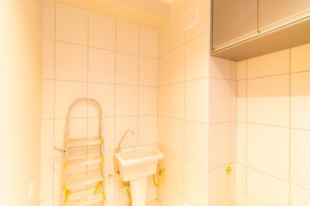 Apartamento à venda com 38m², 2 quartos e sem vaga Apartamento à venda com 38m², 2 quartos e sem vagaÁrea de Serviço