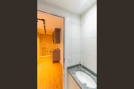 Apartamento à venda com 38m², 2 quartos e sem vaga Apartamento à venda com 38m², 2 quartos e sem vagaBanheiro