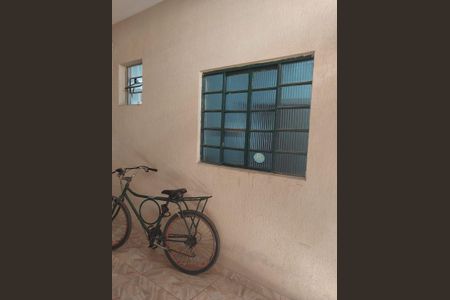 Área externa de casa para alugar com 3 quartos, 150m² em Jardim Alvorada (Justinopolis), Contagem