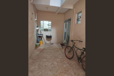 Área de Serviço de casa para alugar com 3 quartos, 150m² em Jardim Alvorada (Justinopolis), Contagem