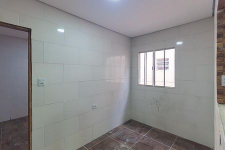 Casa para alugar com 50m², 1 quarto e sem vaga Casa para alugar com 50m², 1 quarto e sem vagaSala