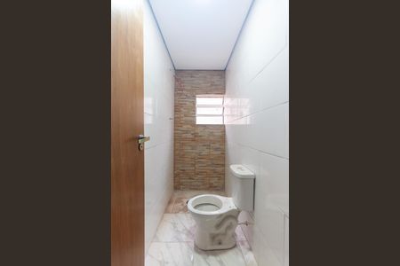 Casa para alugar com 50m², 1 quarto e sem vaga Casa para alugar com 50m², 1 quarto e sem vagaBanheiro