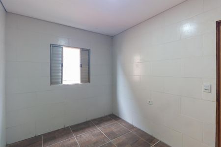 Quarto de casa para alugar com 1 quarto, 50m² em Jardim Sao Roberto, São Paulo