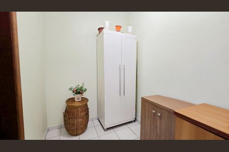 Apartamento à venda com 86m², 3 quartos e 2 vagas Apartamento à venda com 86m², 3 quartos e 2 vagasQuarto de Serviço