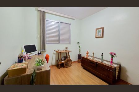Apartamento à venda com 86m², 3 quartos e 2 vagas Apartamento à venda com 86m², 3 quartos e 2 vagasQuarto 03