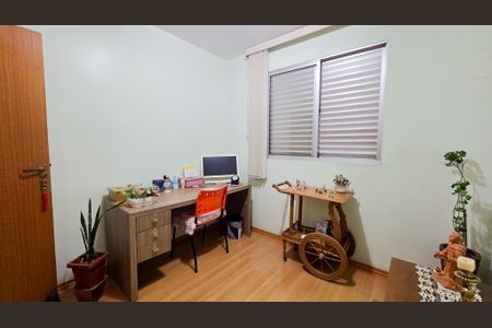 Apartamento à venda com 86m², 3 quartos e 2 vagas Apartamento à venda com 86m², 3 quartos e 2 vagasQuarto 03