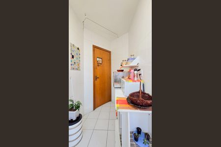 Apartamento à venda com 86m², 3 quartos e 2 vagas Apartamento à venda com 86m², 3 quartos e 2 vagasÁrea de Serviço