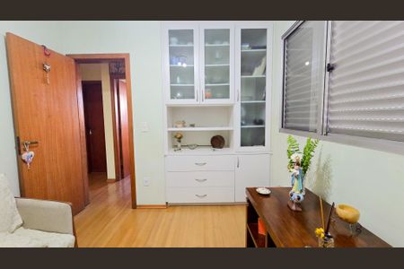 Apartamento à venda com 86m², 3 quartos e 2 vagas Apartamento à venda com 86m², 3 quartos e 2 vagasQuarto 02