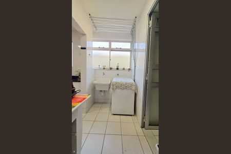Apartamento à venda com 86m², 3 quartos e 2 vagas Apartamento à venda com 86m², 3 quartos e 2 vagasÁrea de Serviço