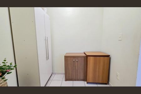 Apartamento à venda com 86m², 3 quartos e 2 vagas Apartamento à venda com 86m², 3 quartos e 2 vagasQuarto de Serviço