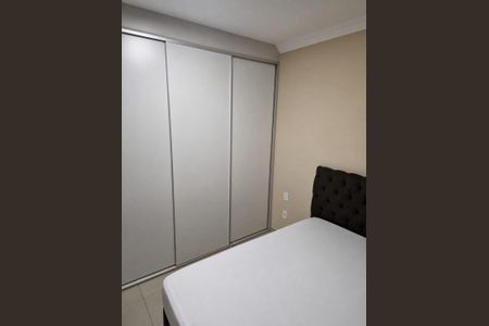 Quarto  de apartamento para alugar com 2 quartos, 69m² em Parque Senhor do Bonfim, Taubaté