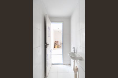 Apartamento à venda com 31m², 2 quartos e sem vaga Apartamento à venda com 31m², 2 quartos e sem vagaBanheiro