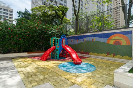 Apartamento à venda com 80m², 3 quartos e 1 vagaÁrea comum - Playground