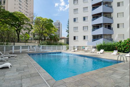 Apartamento à venda com 80m², 3 quartos e 1 vagaÁrea comum - Piscina