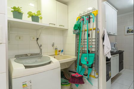 Apartamento à venda com 80m², 3 quartos e 1 vagaÁrea de Serviço