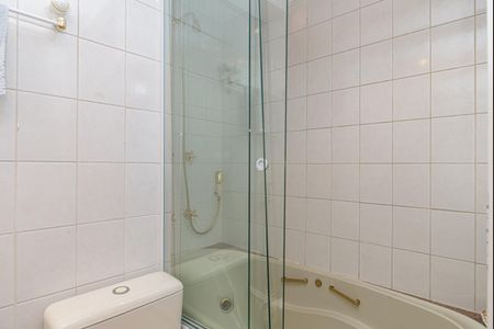 Apartamento à venda com 80m², 3 quartos e 1 vagaBanheiro da Suíte