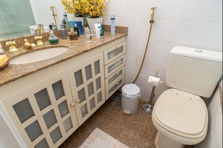Apartamento à venda com 80m², 3 quartos e 1 vagaBanheiro da Suíte