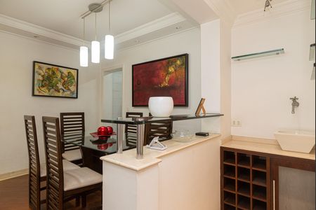 Apartamento à venda com 80m², 3 quartos e 1 vagaSala