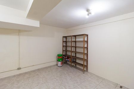 Casa à venda com 149m², 2 quartos e 2 vagas Casa à venda com 149m², 2 quartos e 2 vagasQuarto de serviço