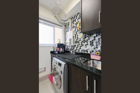 Apartamento à venda com 96m², 2 quartos e 2 vagasÁrea de Serviço