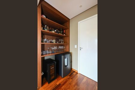 Apartamento à venda com 96m², 2 quartos e 2 vagasSala