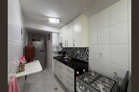 Apartamento à venda com 61m², 2 quartos e 2 vagas Apartamento à venda com 61m², 2 quartos e 2 vagasCozinha