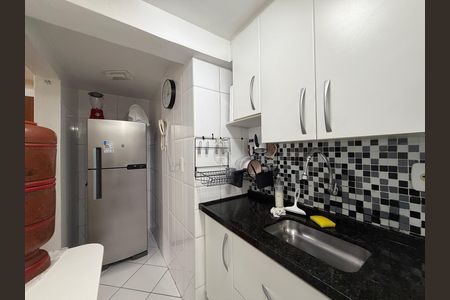 Apartamento à venda com 61m², 2 quartos e 2 vagas Apartamento à venda com 61m², 2 quartos e 2 vagasCozinha