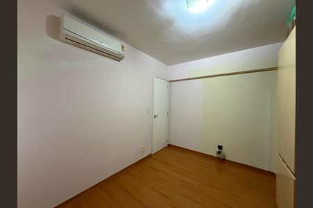 Apartamento à venda com 61m², 2 quartos e 2 vagas Apartamento à venda com 61m², 2 quartos e 2 vagasQuarto 2