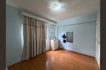Apartamento à venda com 61m², 2 quartos e 2 vagas Apartamento à venda com 61m², 2 quartos e 2 vagasQuarto 1