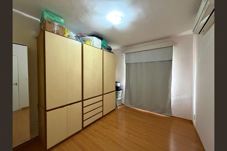 Apartamento à venda com 61m², 2 quartos e 2 vagas Apartamento à venda com 61m², 2 quartos e 2 vagasQuarto 2