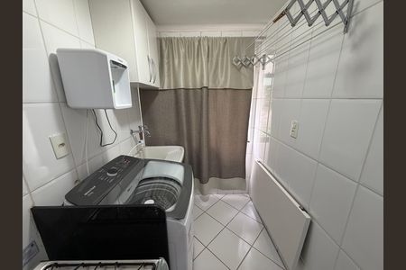Apartamento à venda com 61m², 2 quartos e 2 vagas Apartamento à venda com 61m², 2 quartos e 2 vagasÁrea de serviço