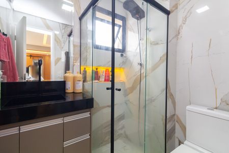 Apartamento à venda com 76m², 3 quartos e 1 vaga Apartamento à venda com 76m², 3 quartos e 1 vagaBanheiro 2