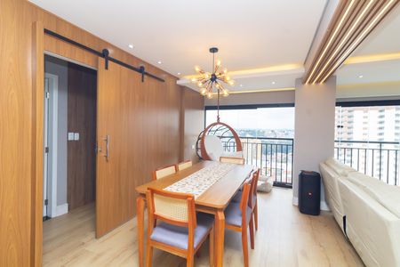 Apartamento à venda com 76m², 3 quartos e 1 vaga Apartamento à venda com 76m², 3 quartos e 1 vagaSala