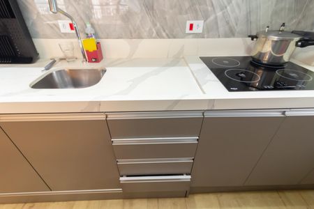 Apartamento à venda com 76m², 3 quartos e 1 vaga Apartamento à venda com 76m², 3 quartos e 1 vagaCozinha e Área de Serviço