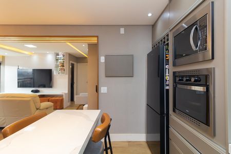 Apartamento à venda com 76m², 3 quartos e 1 vaga Apartamento à venda com 76m², 3 quartos e 1 vagaCozinha e Área de Serviço