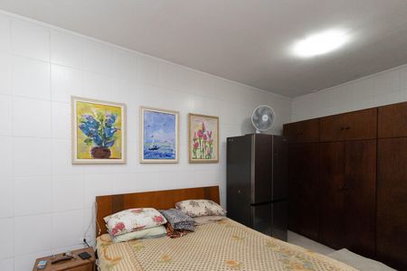 Casa à venda com 198m², 5 quartos e 4 vagas Casa à venda com 198m², 5 quartos e 4 vagasSuíte