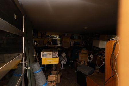 Casa à venda com 198m², 5 quartos e 4 vagas Casa à venda com 198m², 5 quartos e 4 vagasQuarto 5