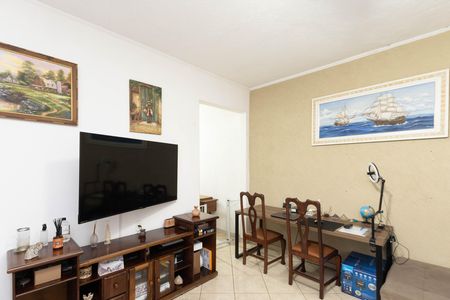 Casa à venda com 198m², 5 quartos e 4 vagas Casa à venda com 198m², 5 quartos e 4 vagasSala