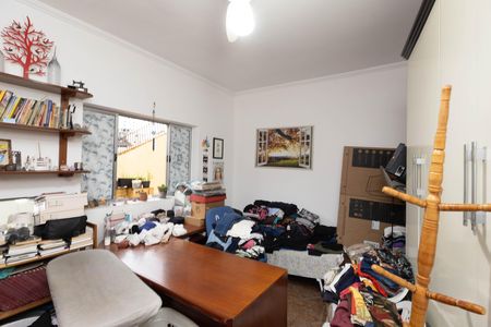 Casa à venda com 198m², 5 quartos e 4 vagas Casa à venda com 198m², 5 quartos e 4 vagasSuíte 2