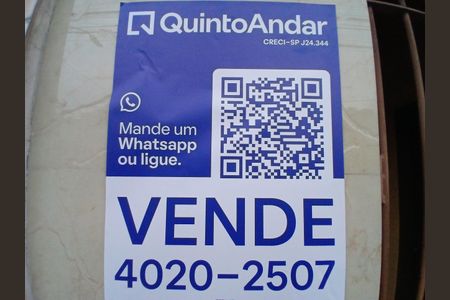 Casa à venda com 198m², 5 quartos e 4 vagas Casa à venda com 198m², 5 quartos e 4 vagasPlaca
