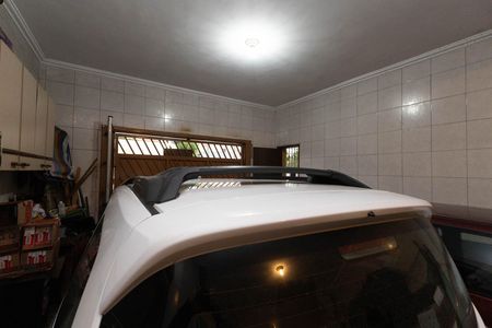 Casa à venda com 198m², 5 quartos e 4 vagas Casa à venda com 198m², 5 quartos e 4 vagasGaragem